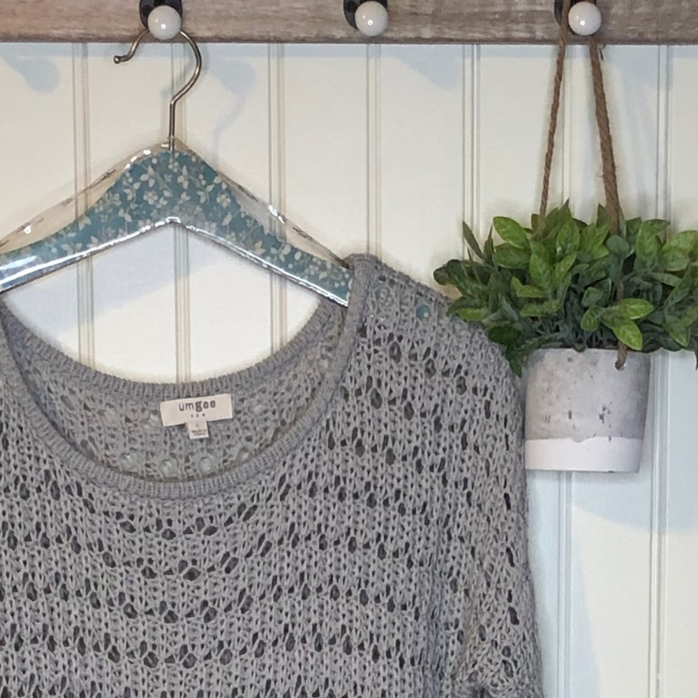 Umgee Open Knit Lace Hem Gray Sweater Large